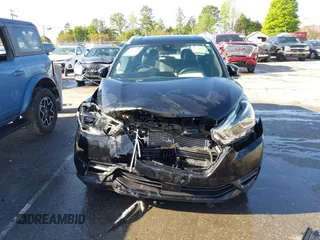 2020 Nissan Kicks SR z VIN 3N1CP5DV9LL534510, wystawiony jako IAAI lot #41987369 z przebiegiem 53 003 mil mil oraz . Historia ofert i sprzedaży dostępna na DreamBid. Obrazek 11.