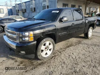 2007 Chevrolet Silverado 1500 LT w/1LT with VIN 3GCEC13J27G522433, listed as a Copart auction lot 47429565 with 139,781 mi miles and Salvage Title. Bid and sale history available at carsss.com. Image 1.