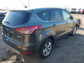 2014 Ford Escape SE with VIN 1FMCU0GX8EUC93873, listed as a IAAI auction lot 42046040 with 161,269 mi miles. Bid and sale history available at carsss.com. Image 4.