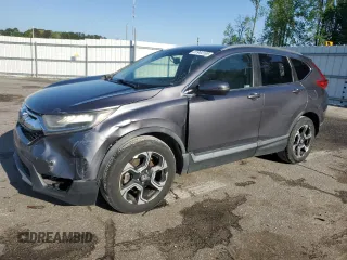 2019 Honda CR-V Touring with VIN 7FARW1H97KE001010, listed as a Copart auction lot 51944165 with 137,485 mi miles and Clean Title. Bid and sale history available at carsss.com. Image 1.