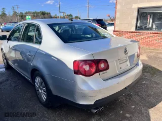 2010 Volkswagen Jetta Sedan Limited with VIN 3VWRZ7AJ0AM053614, listed as a Copart auction lot 54429245 with 148,988 mi miles and Clean Title. Bid and sale history available at carsss.com. Image 3.