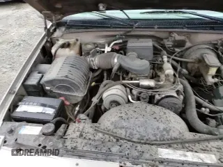 2000 Cadillac Escalade with VIN 1GYEK63R5YR219759, listed as a Copart auction lot 86373734 with 190,307 mi miles and Salvage title. Bid and sale history available at DreamBid. Image 13.