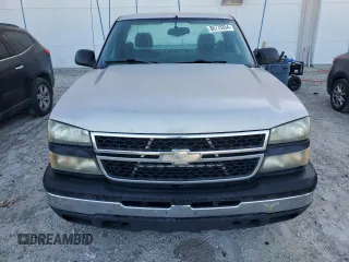 2006 Chevrolet Silverado 1500 Work Truck with VIN 3GCEC14X66G252589, listed as a Copart auction lot 86779354 with 256,689 mi miles and Clean Title. Bid and sale history available at DreamBid. Image 5.