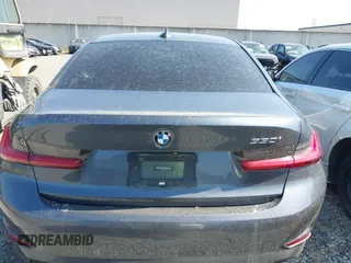 2019 BMW 3 Series 330i z VIN WBA5R1C5XKFH20799, wystawiony jako IAAI lot #42207910 z przebiegiem 59 202 mil mil oraz . Historia ofert i sprzedaży dostępna na DreamBid. Obrazek 16.