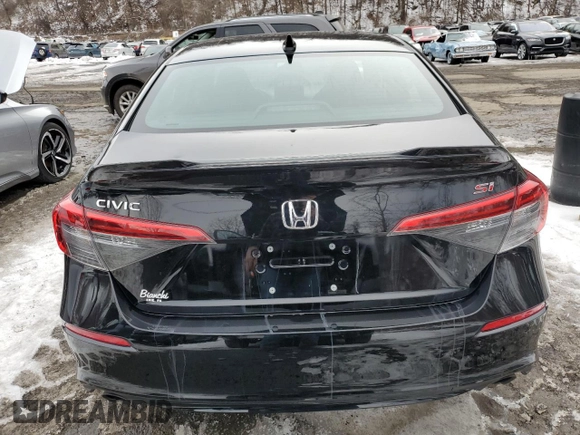 2024 Honda Civic Si z VIN 2HGFE1E56RH475202, wystawiony jako Copart lot #46402365 z przebiegiem 17 854 mil mil oraz Szkoda całkowita • Salvage title. Historia ofert i sprzedaży dostępna na DreamBid. Obrazek 6.