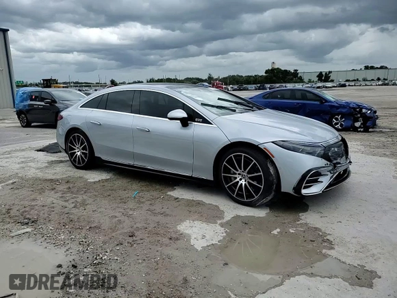 2022 Mercedes-Benz EQS with VIN W1KCG2DB7NA005218, listed as a Copart auction lot 70183614 with 0 mi miles and Salvage Title. Bid and sale history available at carsss.com. Image 10.