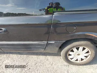 2006 Chrysler Town & Country Touring with VIN 2A8GP54L66R876008, listed as a IAAI auction lot 42496347 with 211,063 mi miles and . Bid and sale history available at DreamBid. Image 12.