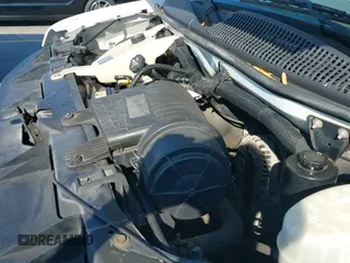 2014 Chevrolet Express Cargo z VIN 1GCWGFCB6E1131070, wystawiony jako IAAI lot #43150748 z przebiegiem 73 635 mil mil oraz . Historia ofert i sprzedaży dostępna na DreamBid. Obrazek 19.