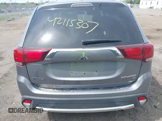 2018 Mitsubishi Outlander SE с VIN JA4AD3A36JZ043199, выставлен на аукционе IAAI как лот 42115307 с пробегом 107 835 миль миль и . История ставок и продаж доступна на DreamBid. Изображение 16.