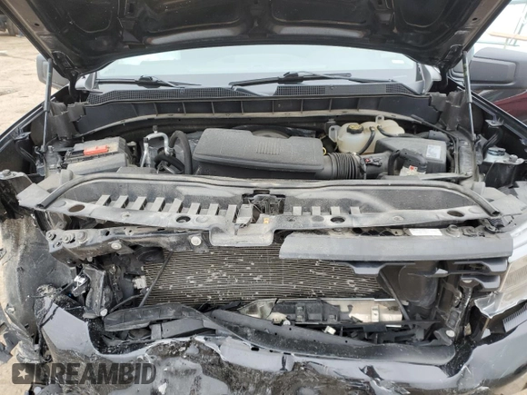 2019 Chevrolet Silverado 1500 Custom with VIN 1GCRYBEH3KZ370058, listed as a Copart auction lot 47594675 with 33,766 mi miles and Clean Title. Bid and sale history available at DreamBid. Image 11.