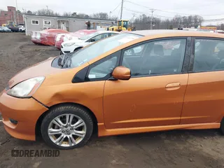 2010 Honda Fit Sport with VIN JHMGE8H63AS024532, listed as a IAAI auction lot 41469799 with 167,750 mi miles and . Bid and sale history available at DreamBid. Image 18.