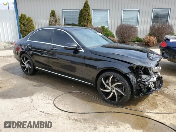 2019 Mercedes-Benz C 300 with VIN 55SWF8EB5KU303201, listed as a Copart auction lot 49098935 with 43,623 mi miles and Non Repairable. Bid and sale history available at carsss.com. Image 4.