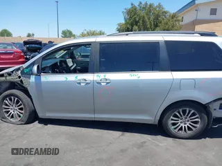 2020 Toyota Sienna XLE Auto Access Seat with VIN 5TDYZ3DC5LS054619, listed as a IAAI auction lot 42266295 with 94,703 mi miles and . Bid and sale history available at DreamBid. Image 15.