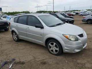 2003 Pontiac Vibe z VIN 5Y2SL62893Z432141, wystawiony jako Copart lot #56989855 z przebiegiem 173 465 mil mil oraz Czysty tytuł • Clean title. Historia ofert i sprzedaży dostępna na DreamBid. Obrazek 4.