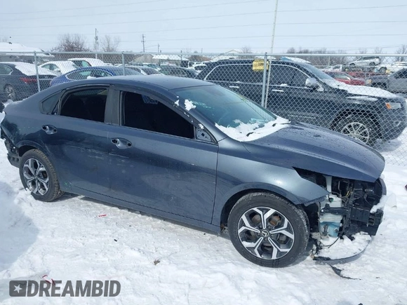 2019 Kia Forte LXS with VIN 3KPF24AD1KE075720, listed as a IAAI auction lot 41601639 with 94,518 mi miles. Bid and sale history available at carsss.com. Image 1.