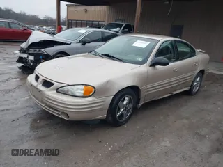 2002 Pontiac Grand Am SE1 with VIN 1G2NF52F82C269968, listed as a IAAI auction lot 41541497 with 212,736 mi miles. Bid and sale history available at carsss.com. Image 2.