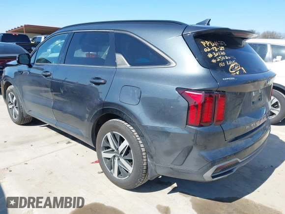 2021 Kia Sorento S with VIN 5XYRL4LC4MG045731, listed as a IAAI auction lot 41631135 with 35,441 mi miles and . Bid and sale history available at DreamBid. Image 3.