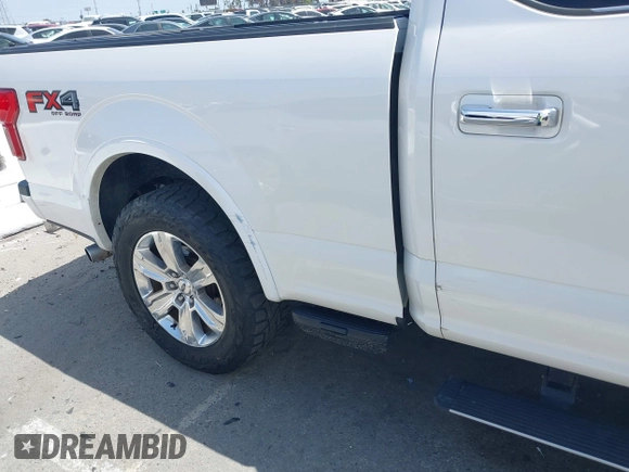 2018 Ford F-150 XL z VIN 1FTFW1EG9JFA95760, wystawiony jako IAAI lot #42299097 z przebiegiem 105 699 mil mil oraz . Historia ofert i sprzedaży dostępna na DreamBid. Obrazek 6.