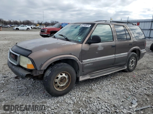 1998 GMC Jimmy SLE with VIN 1GKDT13W3W2555220, listed as a Copart auction lot 42743674 with 207,235 mi miles and Salvage Title. Bid and sale history available at carsss.com. Image 1.