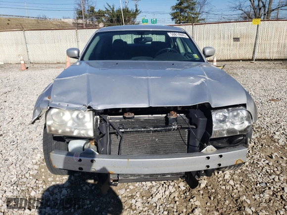 2005 Chrysler 300 Touring AWD with VIN 2C3JK53GX5H624772, listed as a Copart auction lot 50814845 with 119,115 mi miles and Salvage Title. Bid and sale history available at DreamBid. Image 5.