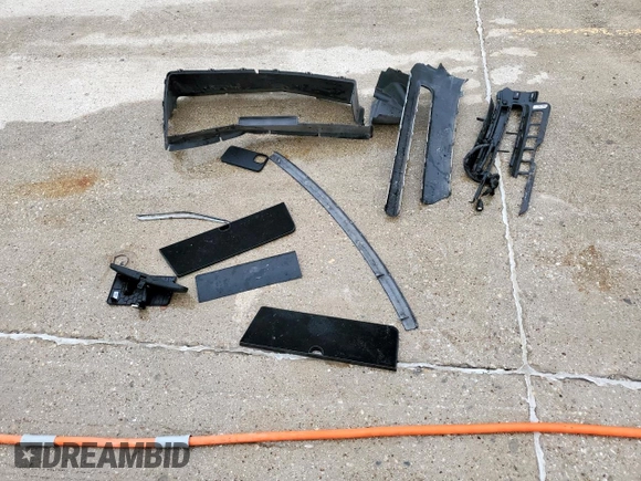 2023 Ford Explorer XLT с VIN 1FMSK7DH1PGC13127, выставлен на аукционе Copart как лот 55256045 с пробегом 23 213 миль миль и Чистый • Clean title. История ставок и продаж доступна на DreamBid. Изображение 13.