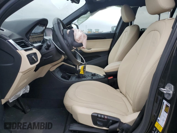 2018 BMW X1 xDrive28i с VIN WBXHT3C30J5K29979, выставлен на аукционе Copart как лот 58662505 с пробегом 61 461 миль миль и Списание • Salvage title. История ставок и продаж доступна на DreamBid. Изображение 7.