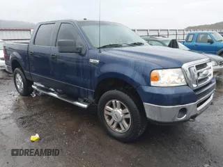 2008 Ford F-150 XLT with VIN 1FTPW14V98FB64008, listed as a IAAI auction lot 40944697 with 147,885 mi miles. Bid and sale history available at carsss.com. Image 1.
