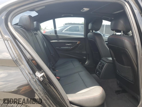 2016 BMW 3 Series 328i с VIN WBA8E9C55GK646663, выставлен на аукционе Copart как лот 58513405 с пробегом 89 489 миль миль и Списание • Salvage title. История ставок и продаж доступна на DreamBid. Изображение 10.