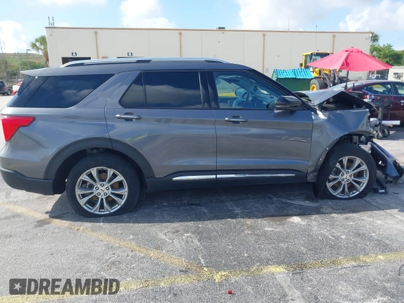 2022 Ford Explorer Limited with VIN 1FMSK7FH8NGA63785, listed as a IAAI auction lot 41917975 with 50,647 mi miles. Bid and sale history available at carsss.com. Image 13.