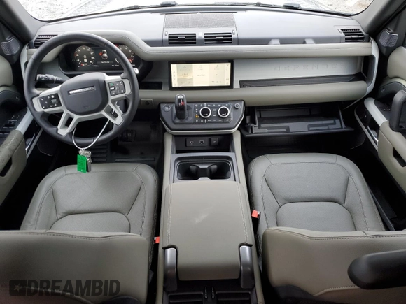 2024 Land Rover Defender S with VIN SALEJ7EX9R2343479, listed as a Copart auction lot 84972984 with 3,124 mi miles and Salvage title. Bid and sale history available at DreamBid. Image 8.