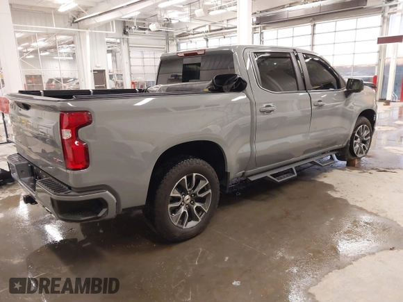 2024 Chevrolet Silverado 1500 RST with VIN 1GCUDEE87RZ303187, listed as a IAAI auction lot 40988160 with 1 mi miles. Bid and sale history available at carsss.com. Image 4.