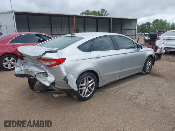 2013 Ford Fusion SE with VIN 3FA6P0H7XDR127342, listed as a IAAI auction lot 41962183 with 138,642 mi miles. Bid and sale history available at carsss.com. Image 4.