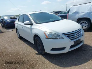 2014 Nissan Sentra SR z VIN 3N1AB7AP5EL642326, wystawiony jako IAAI lot #42378936 z przebiegiem 119 913 mil mil oraz . Historia ofert i sprzedaży dostępna na DreamBid. Obrazek 1.