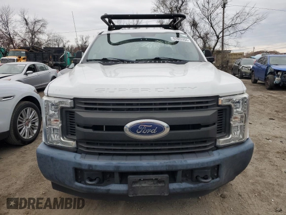 2019 Ford Super Duty F-250 SRW XL with VIN 1FTBF2A6XKED15562, listed as a Copart auction lot 82932494 with 135,064 mi miles and Clean Title. Bid and sale history available at carsss.com. Image 5.