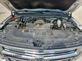 2017 Chevrolet Suburban Premier with VIN 1GNSCJKC1HR374998, listed as a Copart auction lot 60498905 with 240,652 mi miles and Salvage title. Bid and sale history available at DreamBid. Image 12.