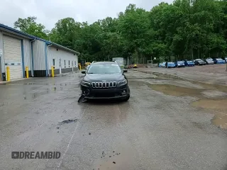 2019 Jeep Cherokee Altitude with VIN 1C4PJMLB1KD465818, listed as a Copart auction lot 57552705 with 191,300 mi miles and Salvage title. Bid and sale history available at DreamBid. Image 14.
