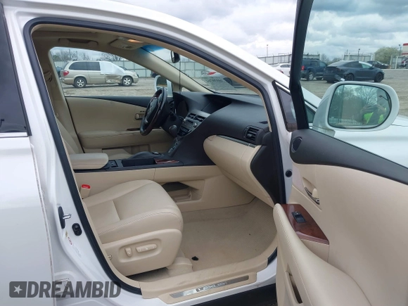 2013 Lexus RX 350 z VIN 2T2ZK1BA4DC110666, wystawiony jako IAAI lot #38939764 z przebiegiem 78 178 mil mil oraz . Historia ofert i sprzedaży dostępna na DreamBid. Obrazek 5.