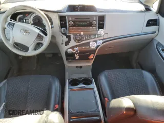 2012 Toyota Sienna SE with VIN 5TDXK3DC5CS214658, listed as a Copart auction lot 49622925 with 120,693 mi miles and Salvage title. Bid and sale history available at DreamBid. Image 8.