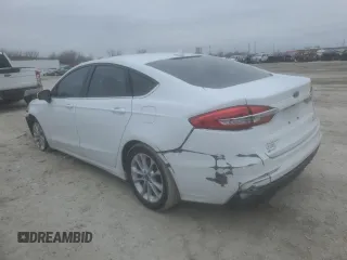 2020 Ford Fusion SE with VIN 3FA6P0HD3LR148537, listed as a Copart auction lot 44025495 with 86,270 mi miles and Salvage Title. Bid and sale history available at DreamBid. Image 2.