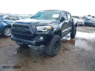 2017 Toyota Tacoma SR5 with VIN 3TMCZ5AN6HM095893, listed as a IAAI auction lot 41778488 with 81,276 mi miles. Bid and sale history available at carsss.com. Image 17.