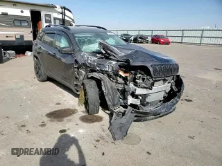 2020 Jeep Cherokee Altitude with VIN 1C4PJMLB3LD560205, listed as a Copart auction lot 77324144 with 53,665 mi miles and Salvage Title. Bid and sale history available at carsss.com. Image 12.