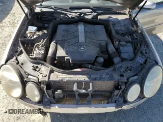 2006 Mercedes-Benz E 500 with VIN WDBUH83J96X194071, listed as a Copart auction lot 71035284 with 121,818 mi miles and Salvage Title. Bid and sale history available at carsss.com. Image 12.