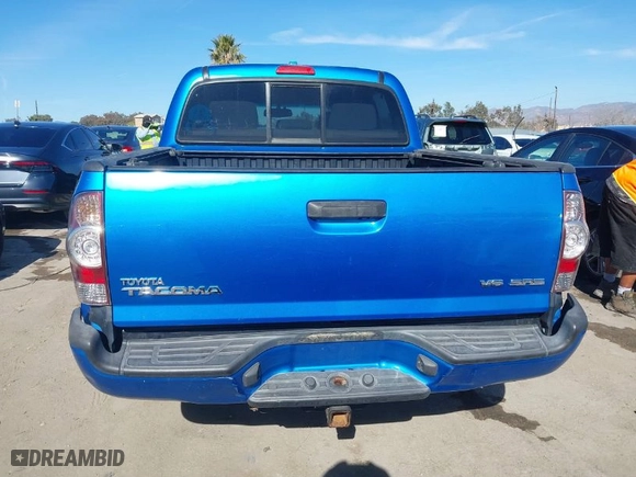 2009 Toyota Tacoma with VIN 5TELU42N49Z603418, listed as a IAAI auction lot 41372341 with 2,096,661 mi miles. Bid and sale history available at carsss.com. Image 16.