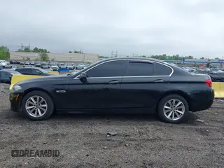 2014 BMW 5 Series 528i xDrive with VIN WBA5A7C54ED613352, listed as a IAAI auction lot 42197717 with 205,889 mi miles and . Bid and sale history available at carsss.com. Image 14.
