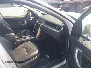 2016 Land Rover Discovery Sport HSE with VIN SALCR2BG4GH566868, listed as a IAAI auction lot 41695287 with 91,006 mi miles. Bid and sale history available at carsss.com. Image 5.
