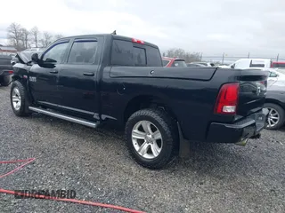 2013 Ram 1500 Sport z VIN 1C6RR7UT7DS722948, wystawiony jako IAAI lot #41779347 z przebiegiem 66 131 mil mil oraz . Historia ofert i sprzedaży dostępna na DreamBid. Obrazek 3.