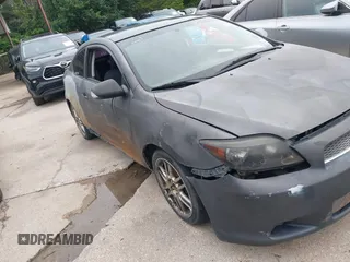 2006 Scion tC z VIN JTKDE177760091894, wystawiony jako IAAI lot #42465468 z przebiegiem 240 821 mil mil oraz . Historia ofert i sprzedaży dostępna na DreamBid. Obrazek 13.