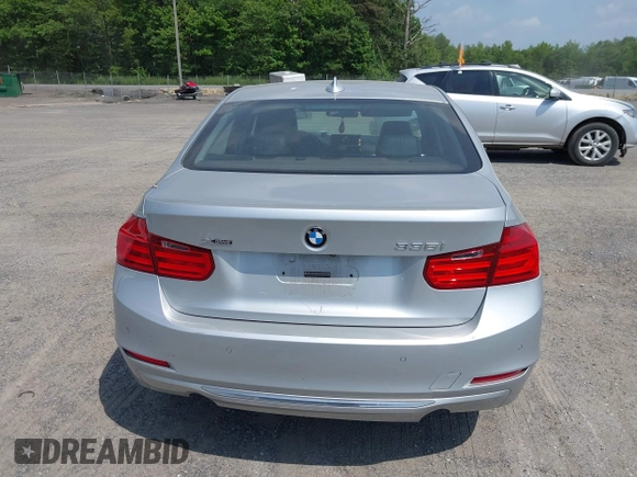 2013 BMW 3 Series 335i xDrive with VIN WBA3B9G57DNP39692, listed as a IAAI auction lot 42424788 with Not provided miles and . Bid and sale history available at DreamBid. Image 15.