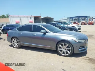 2017 Volvo S90 Inscription z VIN YV1A22ML2H1004789, wystawiony jako IAAI lot #42276293 z przebiegiem 55 947 mil mil oraz . Historia ofert i sprzedaży dostępna na DreamBid. Obrazek 14.