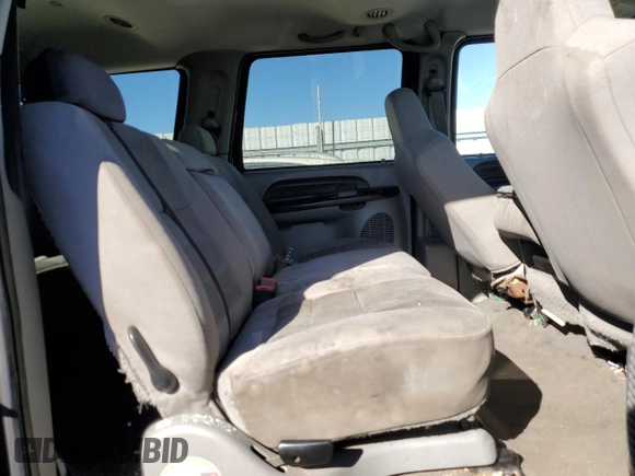 2005 Ford Excursion Special Serv с VIN 1FMNU40L15ED24141, выставлен на аукционе Copart как лот 87421344 с пробегом 263 527 миль миль и Чистый • Clean title. История ставок и продаж доступна на DreamBid. Изображение 11.
